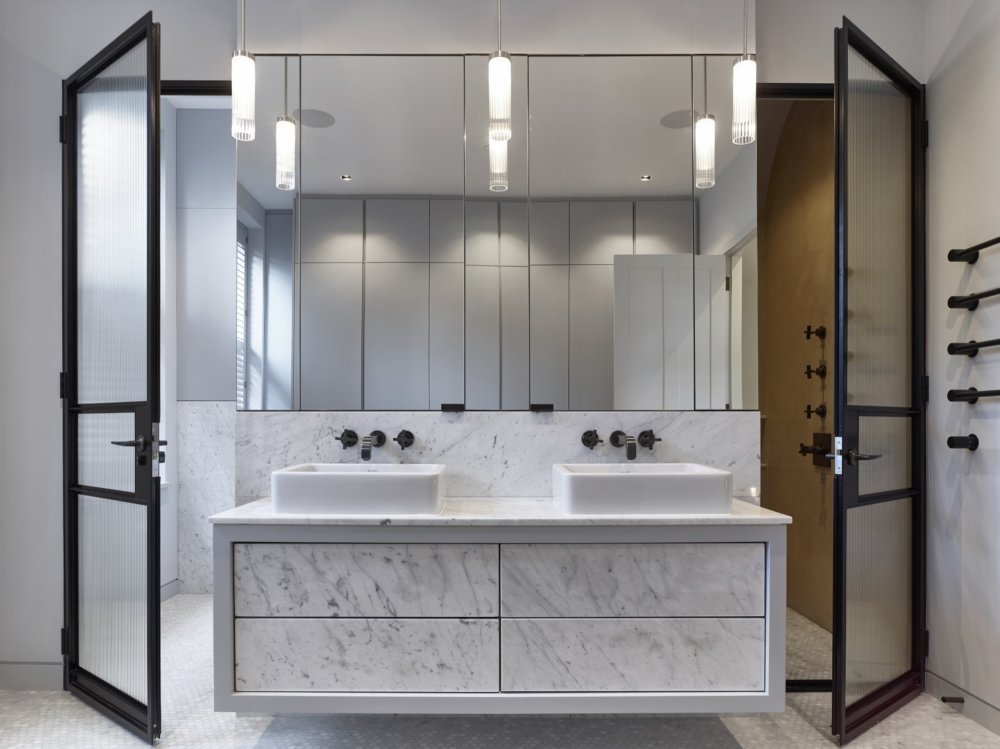 Hampstead Ponds house completed